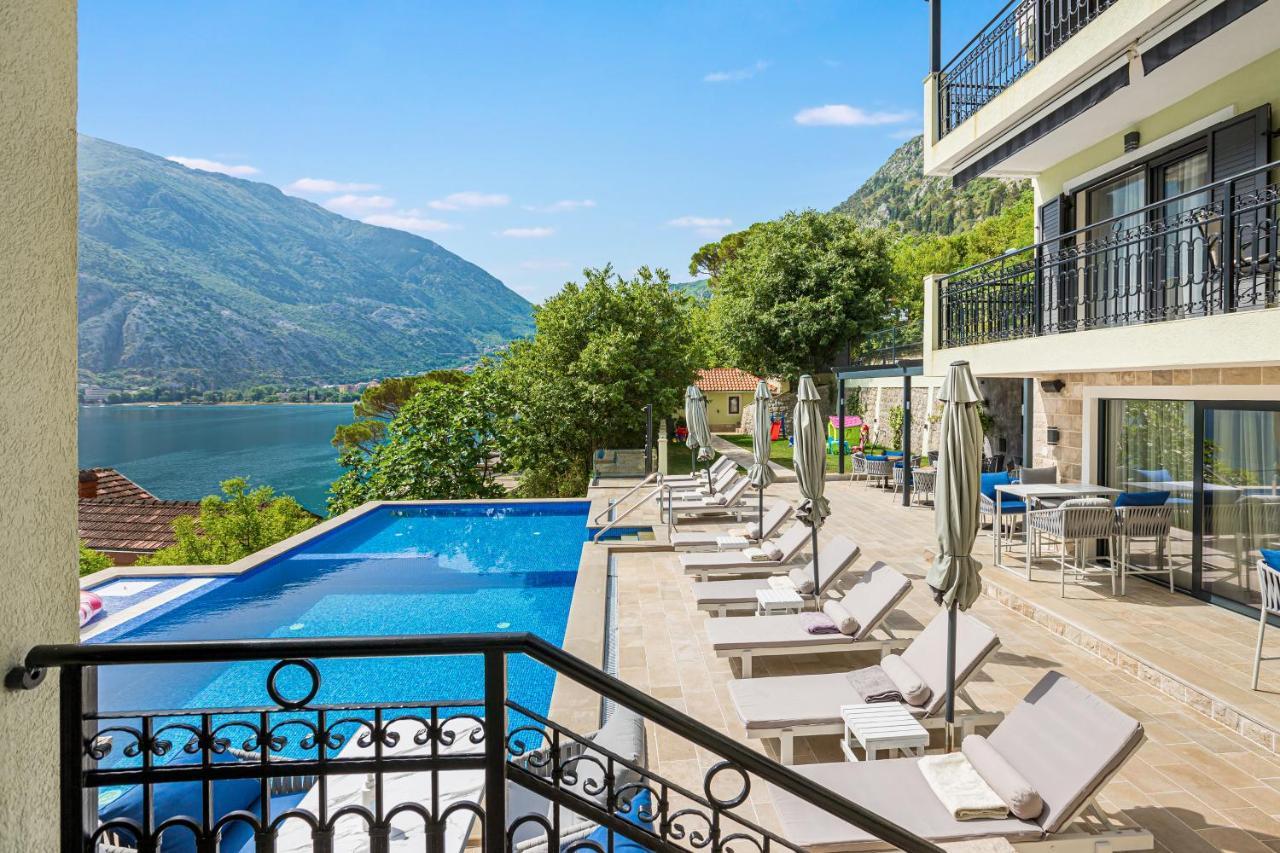 Dekaderon Lux Kotor