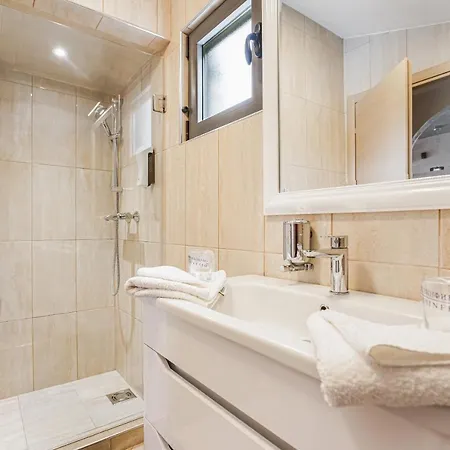 Dekaderon Lux Apartments Котор Екстер'єр фото