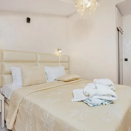 Dekaderon Lux Apartments Котор Екстер'єр фото