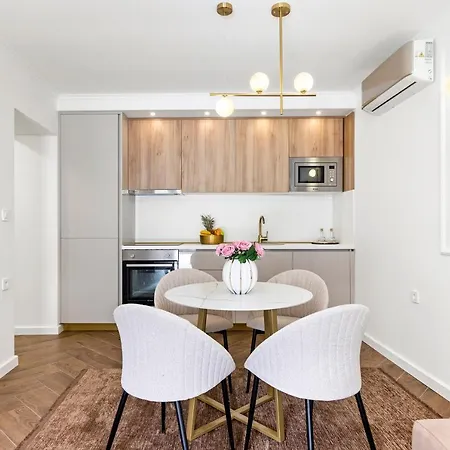 Dekaderon Lux Apartments Котор Екстер'єр фото