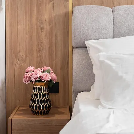 Dekaderon Lux Apartments Котор Екстер'єр фото