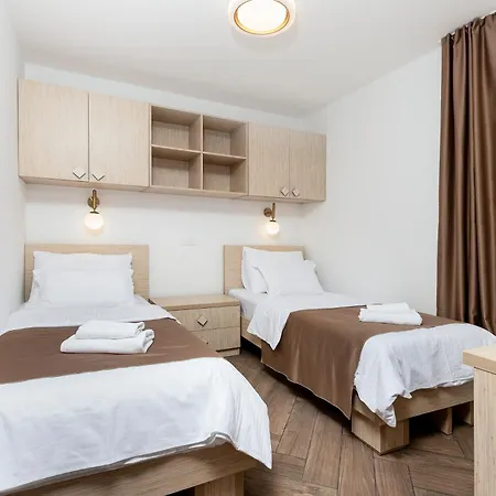 Dekaderon Lux Apartments Котор Екстер'єр фото