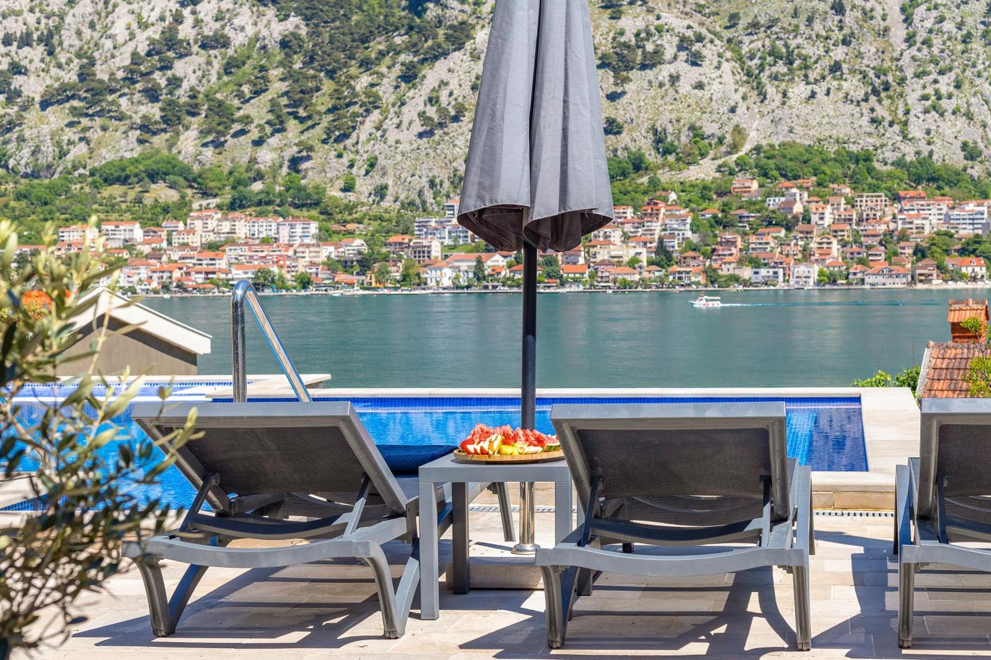 Apartman Dekaderon Lux