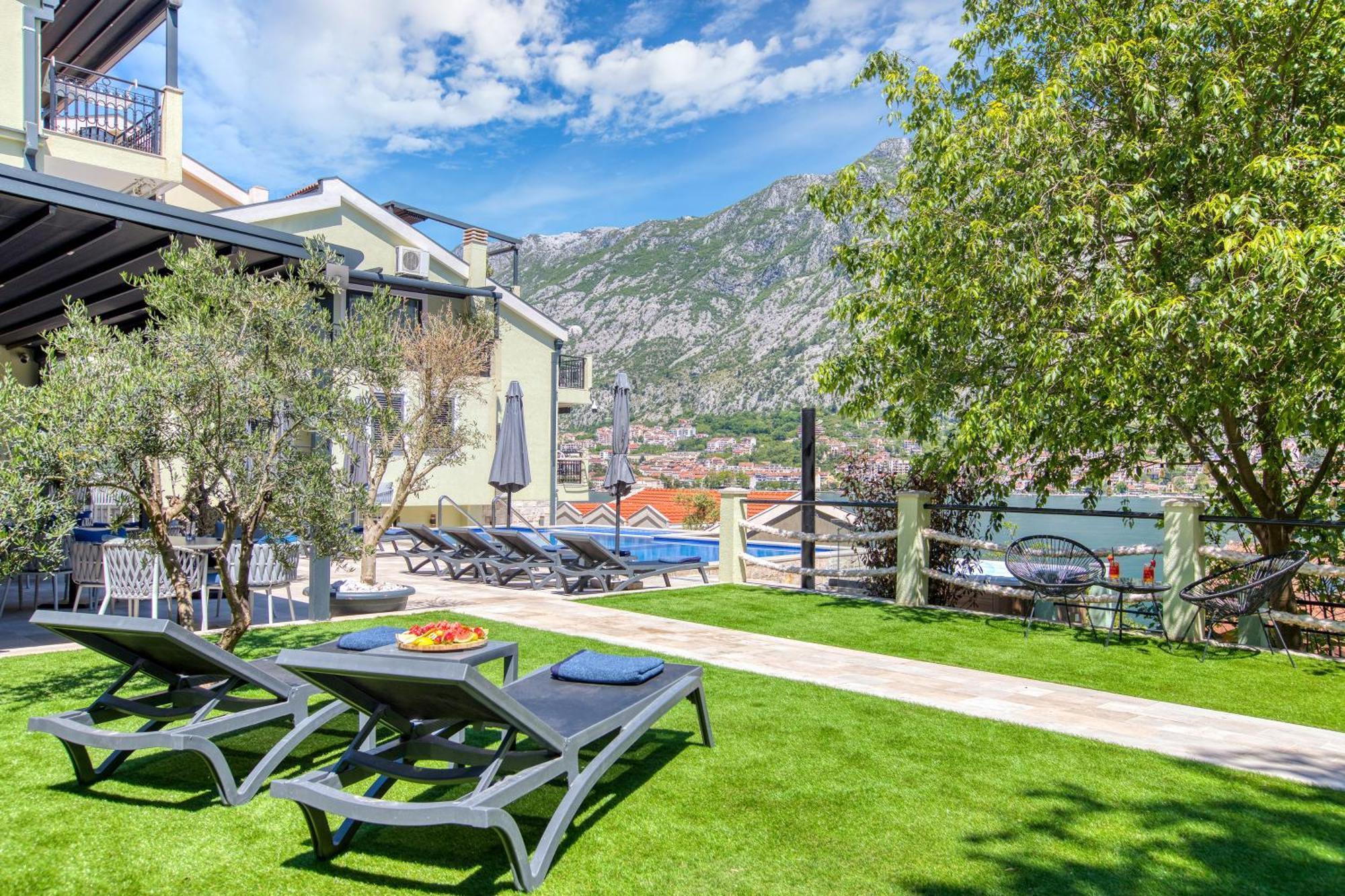 Dekaderon Lux Apartman Kotor