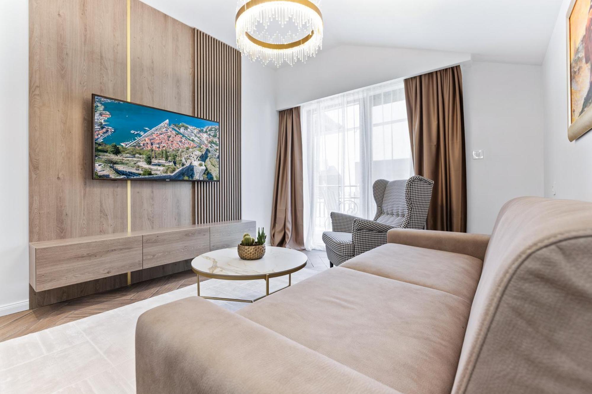 Dekaderon Lux Apartman