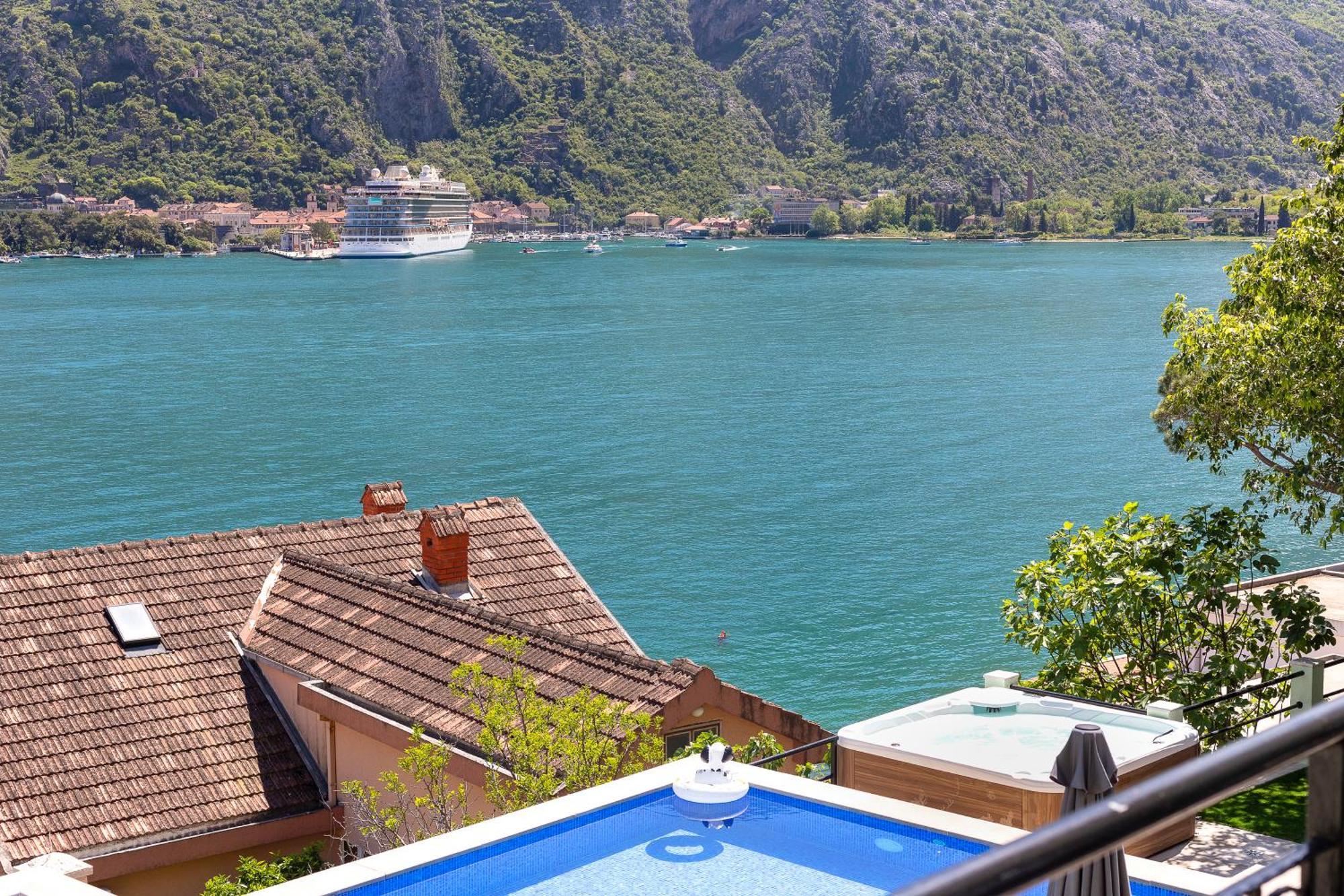 Dekaderon Lux Apartman
