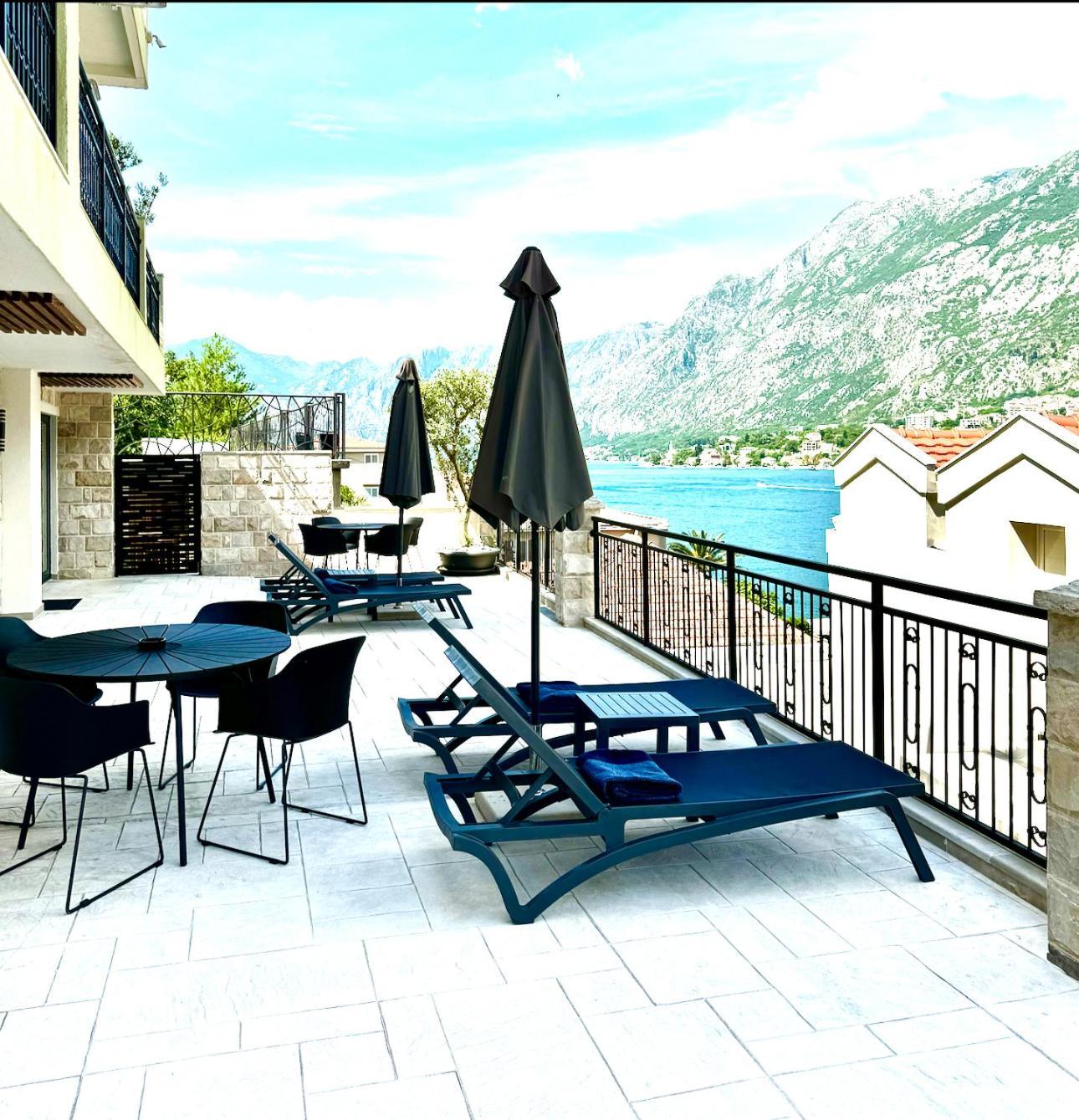 Appartamento Dekaderon Lux *